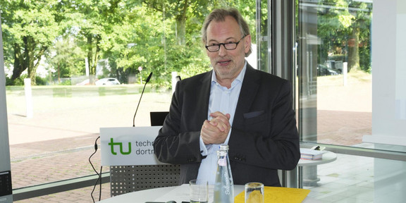 Prof. Dr. Faulstich